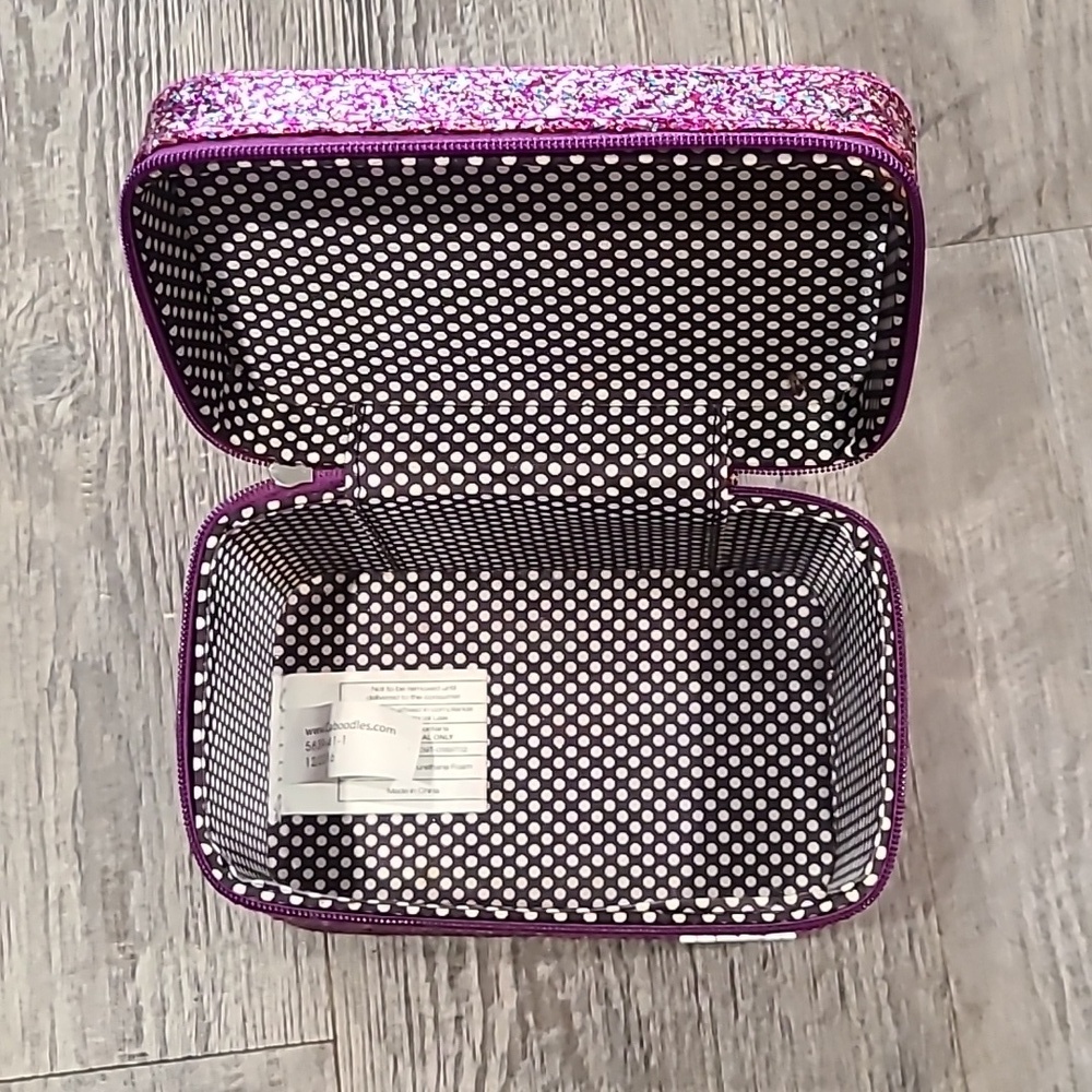 Caboodle Make Up Bag - Picture 4 of 5